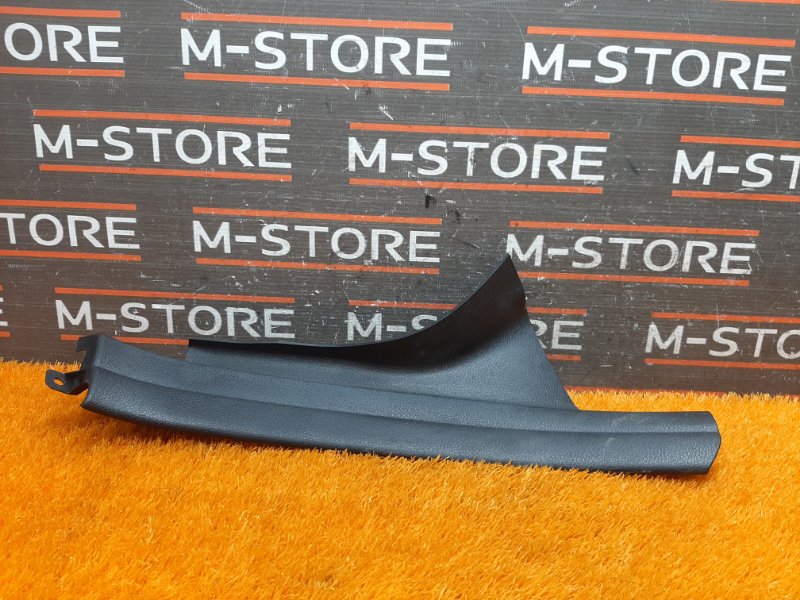 Накладка на порог салона, 230 рублей, Красноярск