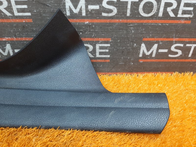 Накладка на порог салона, 230 рублей, Красноярск