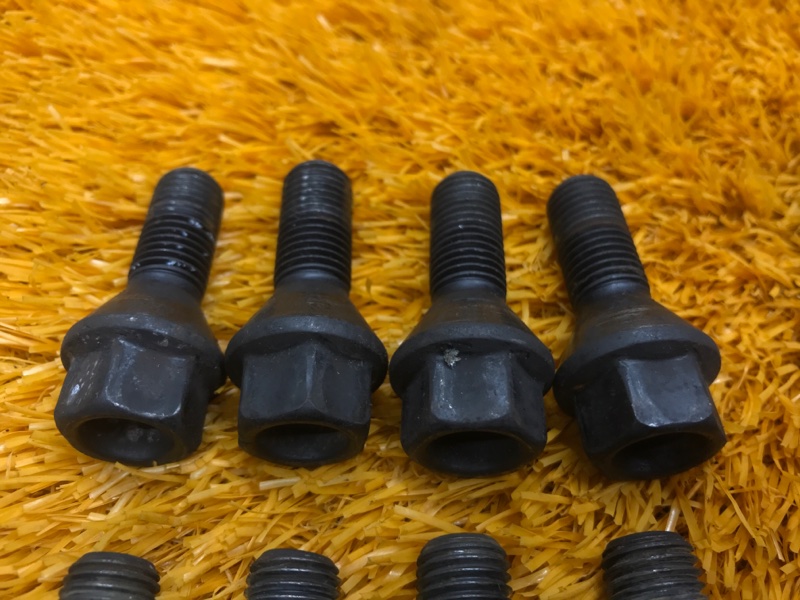 болт колесный, 1140 рублей, Красноярск