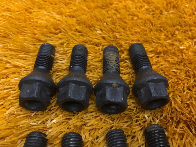 болт колесный, 1140 рублей, Красноярск