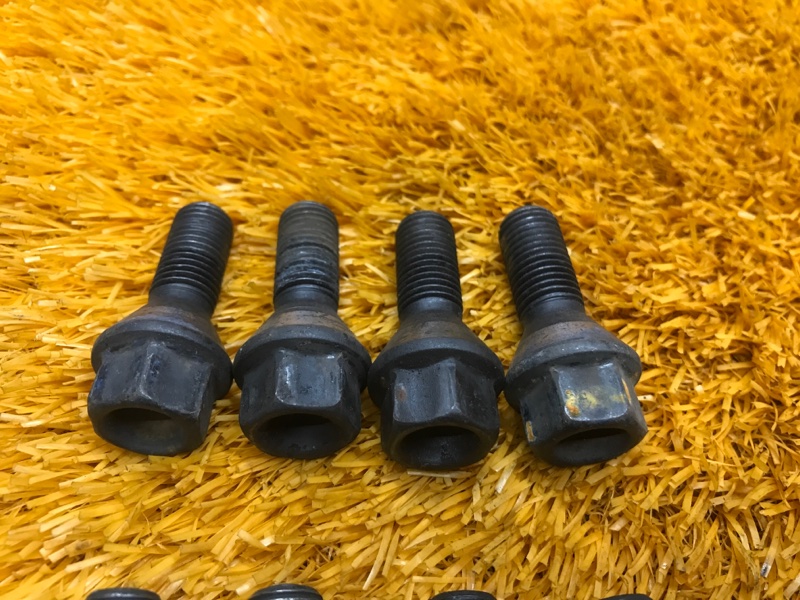 болт колесный, 1140 рублей, Красноярск