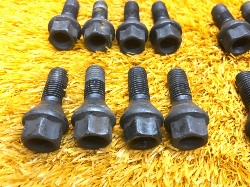 болт колесный, 1140 рублей, Красноярск