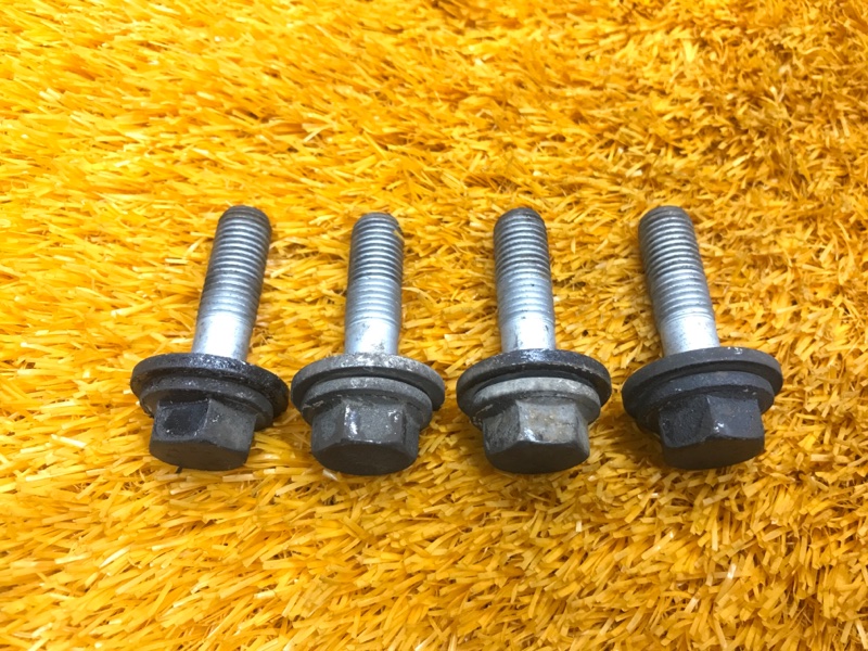 Болт суппорта, 280 рублей, Красноярск