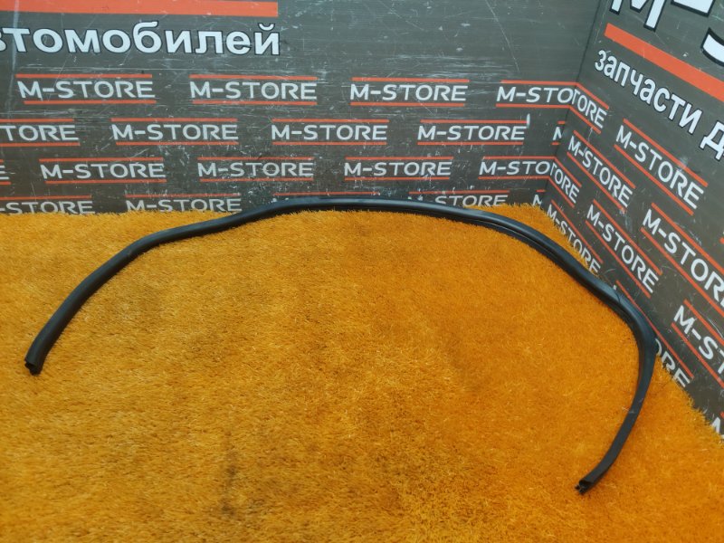 Уплотнитель капота, 340 рублей, Красноярск