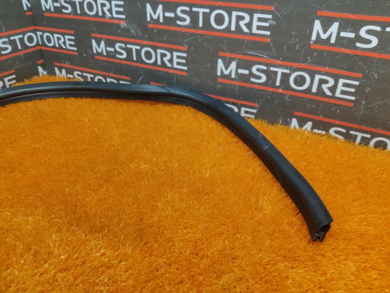 Уплотнитель капота, 340 рублей, Красноярск