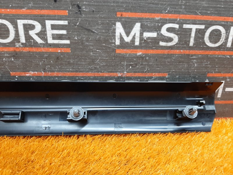 Накладка на порог салона, 350 рублей, Красноярск