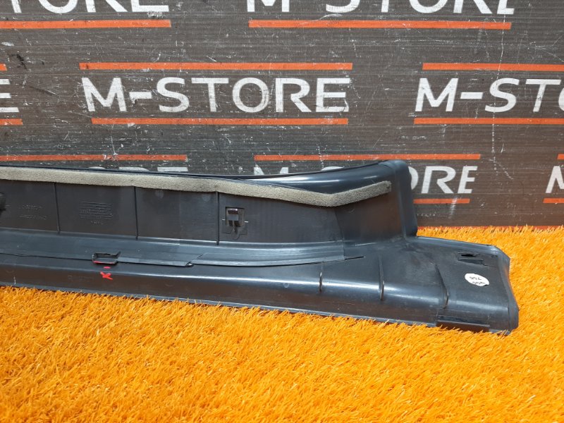 Накладка на порог салона, 670 рублей, Красноярск