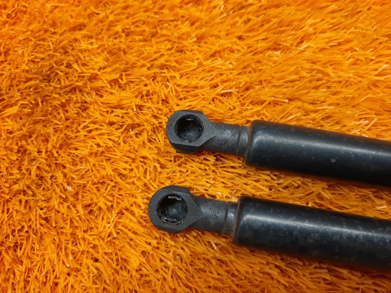 амортизатор багажника, 1500 рублей, Красноярск