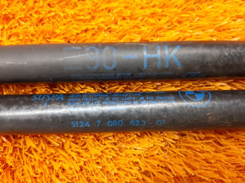 амортизатор багажника, 1500 рублей, Красноярск