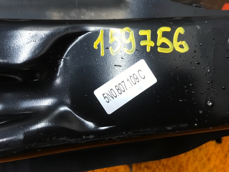 усилитель бампера, 1750 рублей, Красноярск