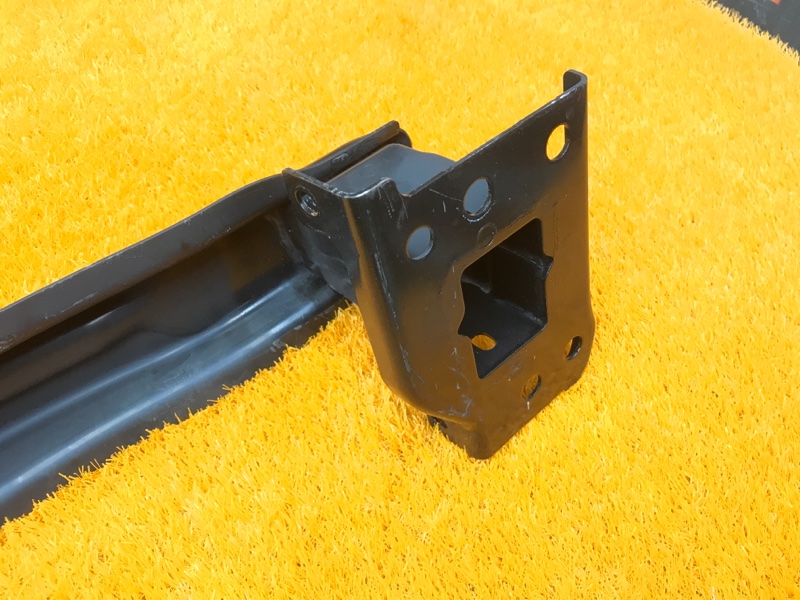 усилитель бампера, 1750 рублей, Красноярск