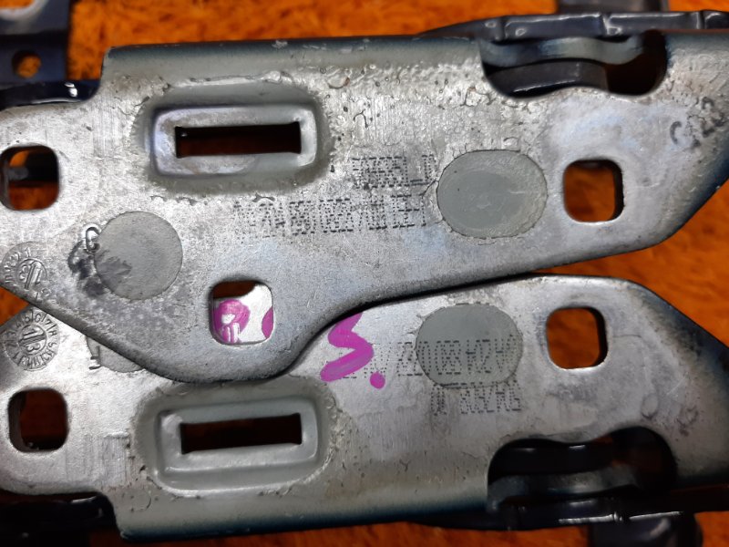 петля капота, 1900 рублей, Красноярск