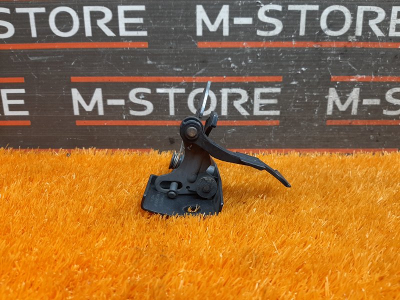 замок капота, 500 рублей, Красноярск