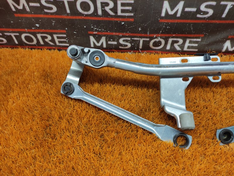 трапеция стеклоочистителя, 670 рублей, Красноярск