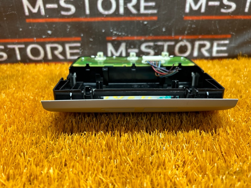 плафон освещения, 700 рублей, Красноярск