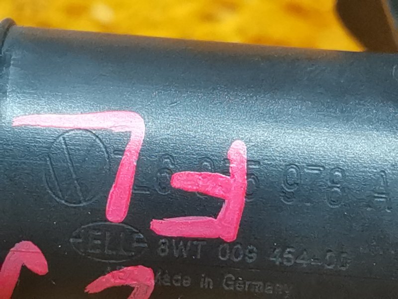 Форсунка омывателя фары, 1060 рублей, Красноярск