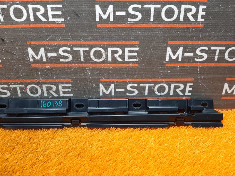 кронштейн порога, 630 рублей, Красноярск