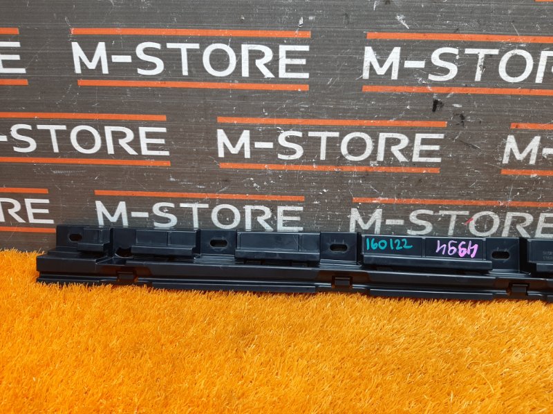 кронштейн порога, 500 рублей, Красноярск