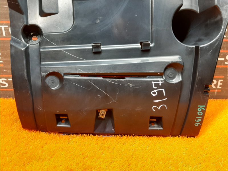 крепление бампера, 500 рублей, Красноярск