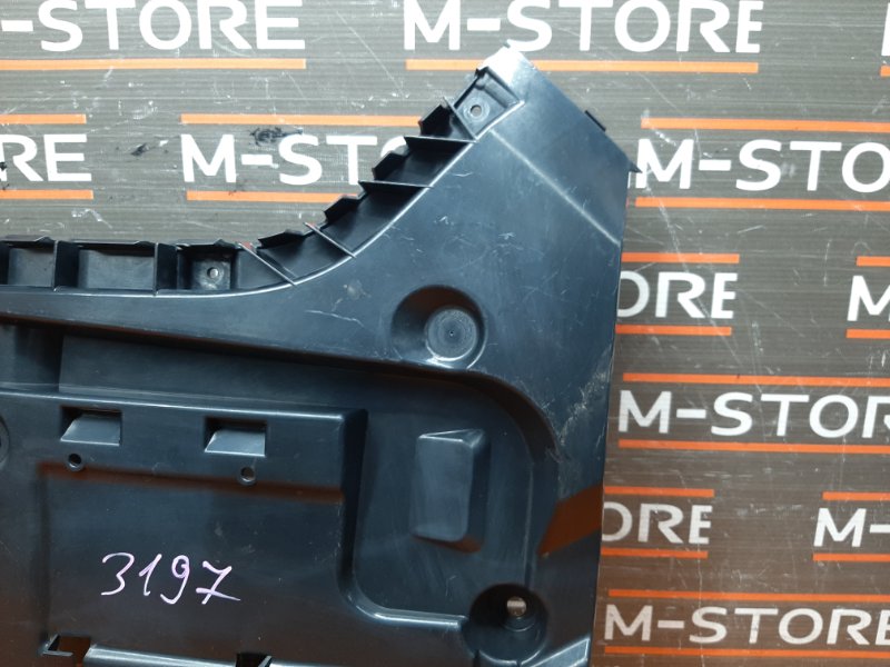 крепление бампера, 900 рублей, Красноярск