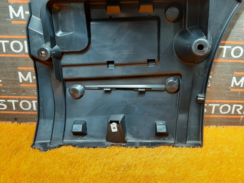 крепление бампера, 900 рублей, Красноярск