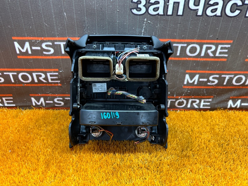 блок управления климат-контролем, 4440 рублей, Красноярск