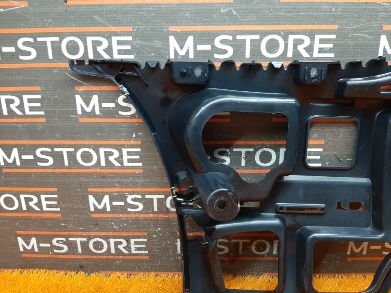 крепление бампера, 450 рублей, Красноярск