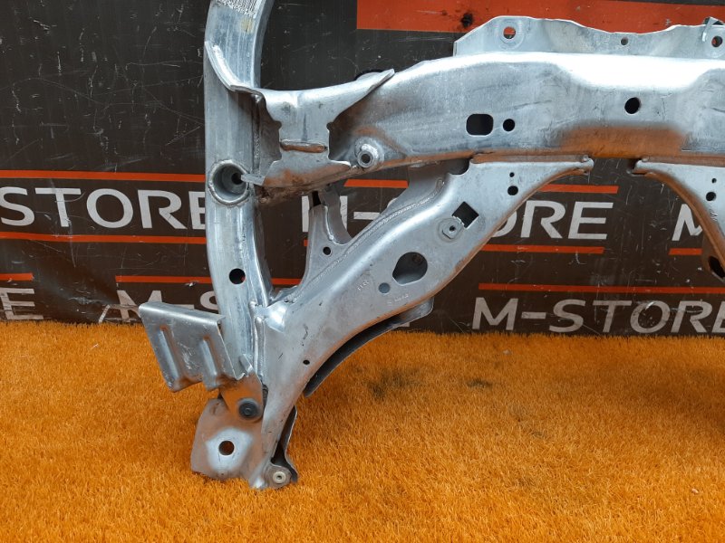 Балка поперечная (подрамник), 4210 рублей, Красноярск