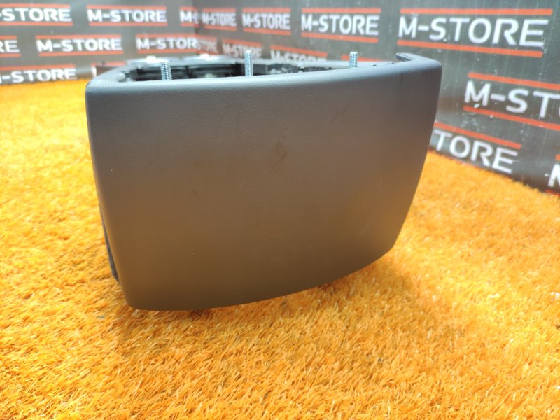 Консоль между сидений, 1000 рублей, Красноярск