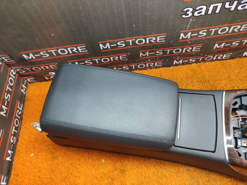 подлокотник, 4480 рублей, Красноярск