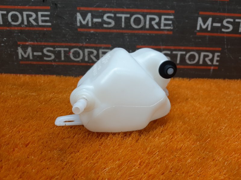 Бачок омывателя фар, 300 рублей, Красноярск