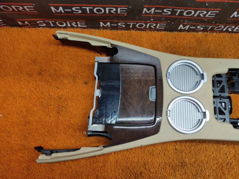 Консоль между сидений, 1500 рублей, Красноярск