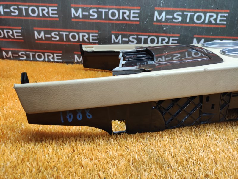 Консоль между сидений, 1500 рублей, Красноярск