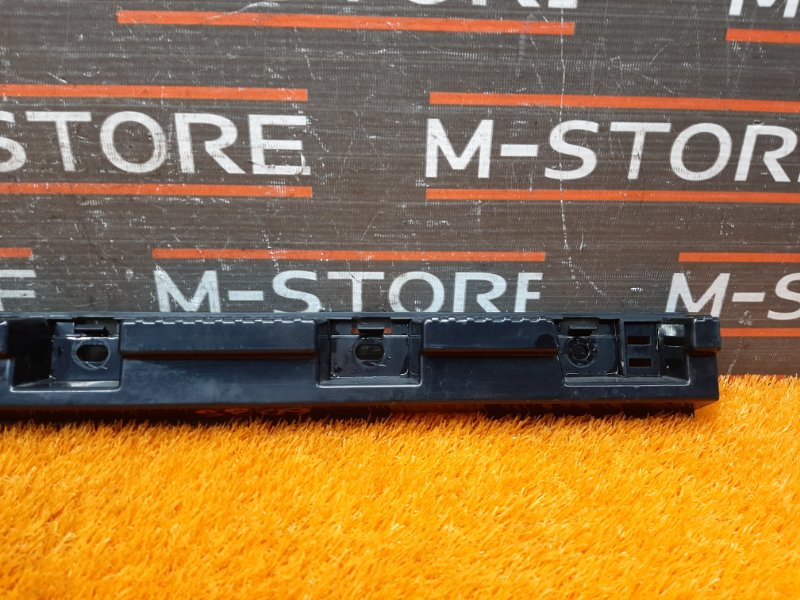 кронштейн порога, 500 рублей, Красноярск