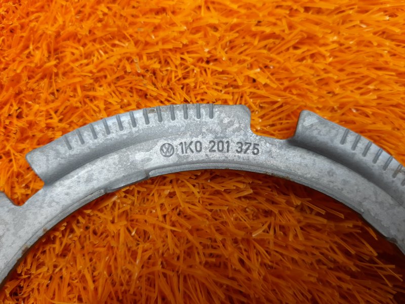 Крепление топливного насоса, 190 рублей, Красноярск