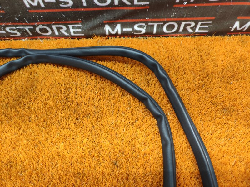 Уплотнитель капота, 1520 рублей, Красноярск