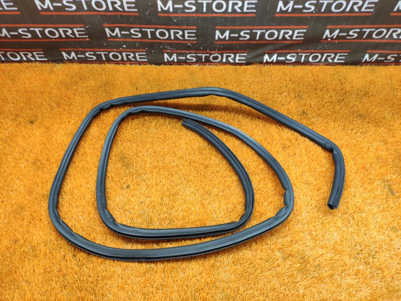 Уплотнитель капота, 1520 рублей, Красноярск