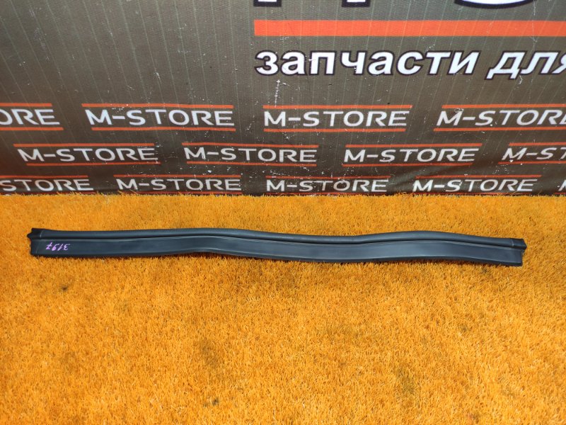 Уплотнитель капота, 750 рублей, Красноярск