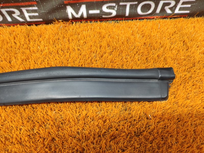 Уплотнитель капота, 750 рублей, Красноярск