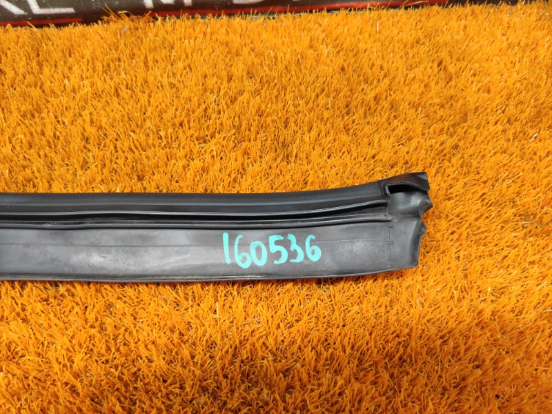 Уплотнитель капота, 750 рублей, Красноярск