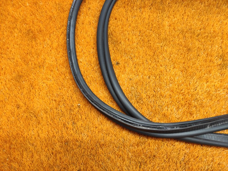 Уплотнитель багажника, 630 рублей, Красноярск