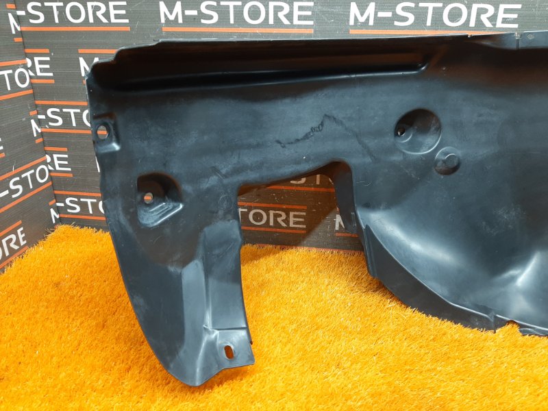 подкрылок, 500 рублей, Красноярск