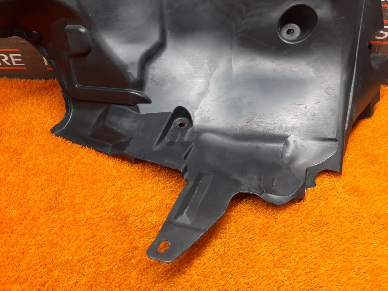 подкрылок, 1200 рублей, Красноярск