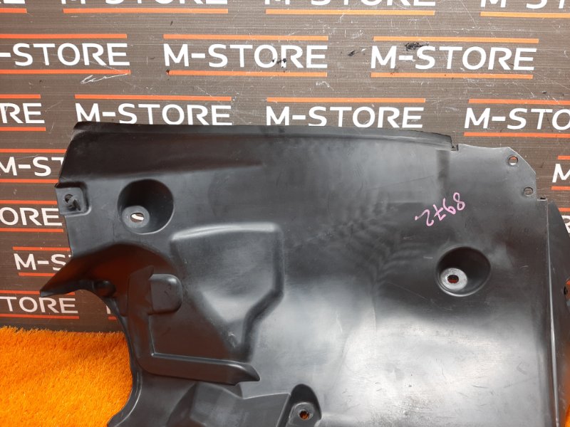 подкрылок, 1200 рублей, Красноярск