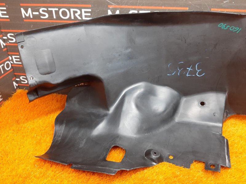 подкрылок, 900 рублей, Красноярск