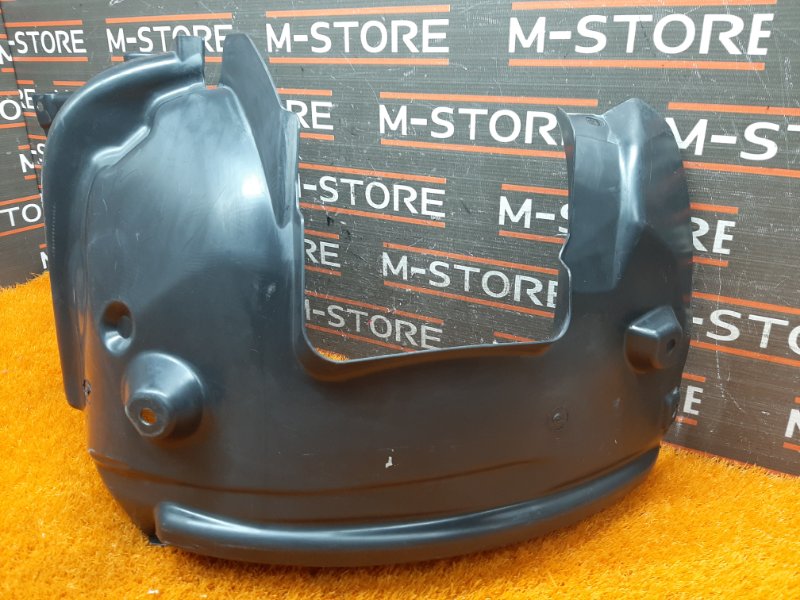 подкрылок, 500 рублей, Красноярск