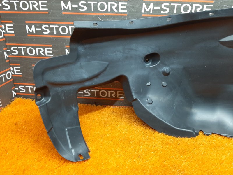 подкрылок, 1100 рублей, Красноярск