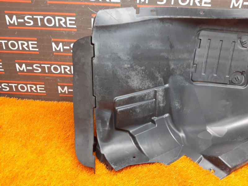 подкрылок, 2770 рублей, Красноярск