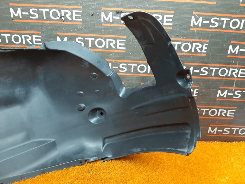 подкрылок, 300 рублей, Красноярск