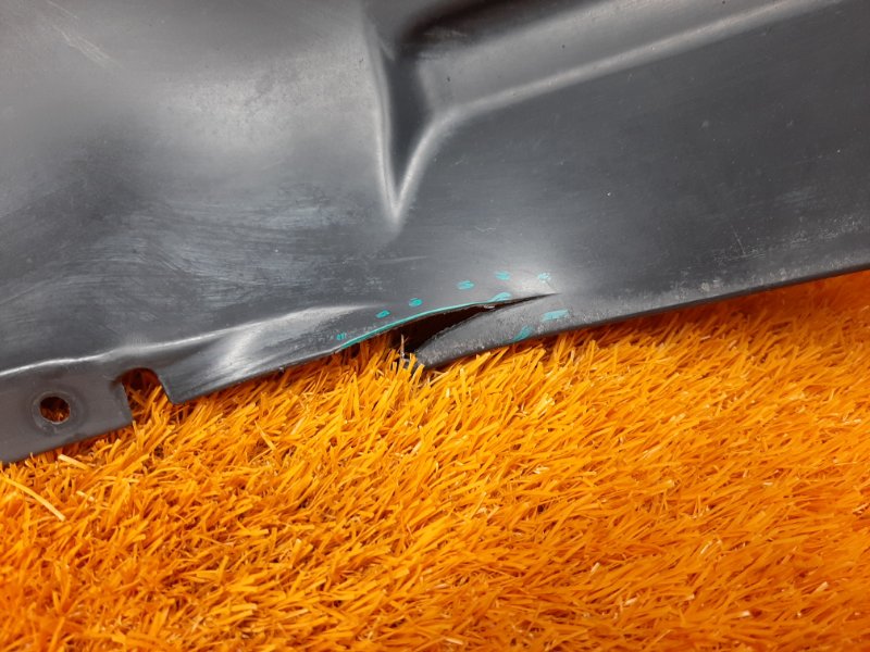 подкрылок, 300 рублей, Красноярск